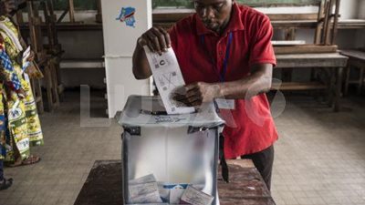 اللجنة الانتخابية بالكونغو الديمقراطية: إما قبول فوز المرشح المعارض أو إلغاء الانتخابات