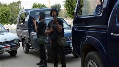 ضبط اثنين من أخطر مروجي المخدرات بإمبابة 