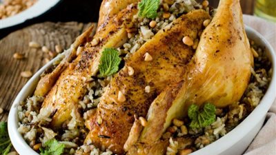 طريقة تحضير الديك الرومي بالمكسرات 