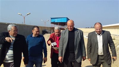 السكرتير العام لمحافظة كفر الشيخ يتفقد عددًا من المشروعات