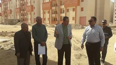 السكرتير العام لمحافظة السويس يتابع الخدمات والمرافق والمدن السكنية الجديدة