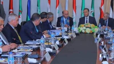 رئيس مجلس إدارة هيئة ميناء دمياط يقترح تقديم منح للعاملين بموانئ الدول الإفريقية
