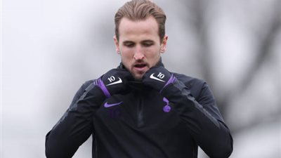 توتنهام يوافق على بيع هاري كين لريال مدريد بهذا المبلغ