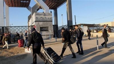 مصر تفتح معبر رفح باتجاه واحد لعودة العالقين