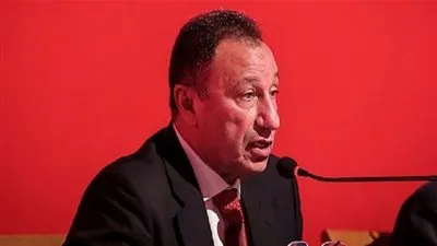 الأهلي يحاكم رئيس الزمالك.. 5 اتهامات و6 جهات حكومية وسيديهات ويوتيوب