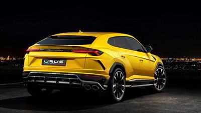 لامبورجيني أوروس.. تعرف على مواصفات سيارة عمرو دياب الجديدة (السعر مفاجأة)