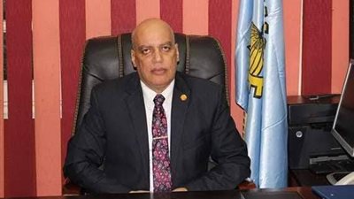 طالب يصفع مديرة مدرسة بالقلم على وجهها في الغربية.. والتعليم يفتح تحقيق