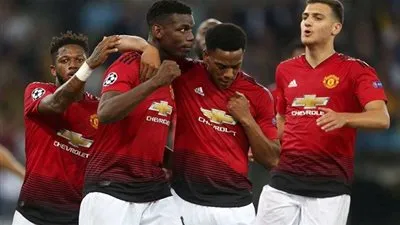 مروان فيلايني يقترب من الرحيل عن صفوف مانشستر يونايتد