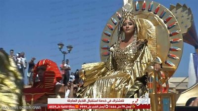 كليوباترا في عمل سينمائي جديد.. وجدل حول لون النجمة العالمية!