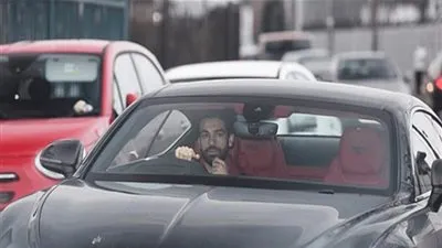 سعر سيارة محمد صلاح الجديدة (صور)