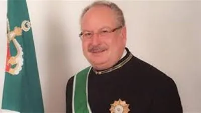 حكايات اليوم.. حل الأحزاب السياسية في مصر.. وميلاد الملك أحمد فؤاد الثاني