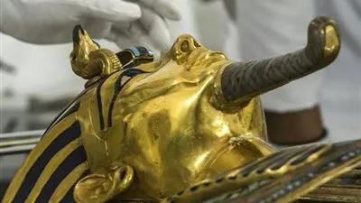 الصحف العالمية تصنف معرض 