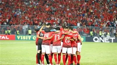 صدمة كبري.. الإصابة تهدد مسيرة نجم الأهلي