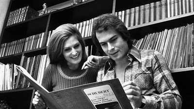 محرك البحث جوجل يحتفل الذكري الـ86 لميلاد داليدا Dalida تعرف عليها