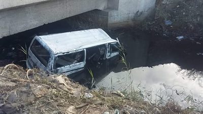 النيابة تعاين حادث انقلاب سيارة وإصابة 14 شخصا بشبرا الخيمة 