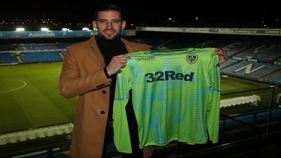 رسميا.. حارس ريال مدريد ينضم إلى ليدز يونايتد