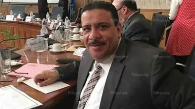 شروط قبول التسجيل للدكتوراه المهنية بكلية التجارة جامعة قناة السويس