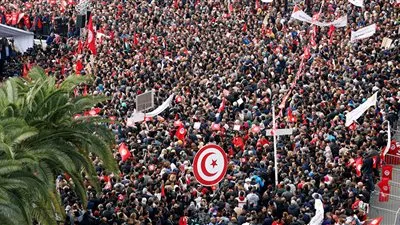 تونس.. قيادي بالتيار الشعبي يتوقع سيناريو الإضراب المليوني