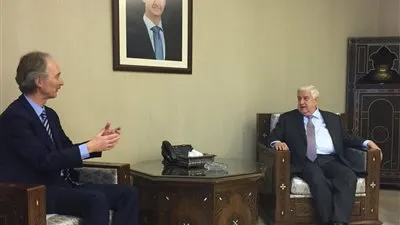 المبعوث الأممى يلتقي المعلم في دمشق ويؤكد على سيادة سوريا