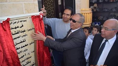 يسع ١٥٠٠ مصلي.. محافظ البحر الأحمر يفتتح مسجد الرحمن الرحيم (صور)