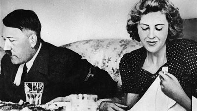 مؤرخ يكشف سرا 