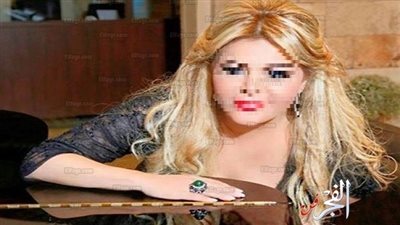 فنانة شهيرة ترد على منتقدي ارتدائها الحجاب: 