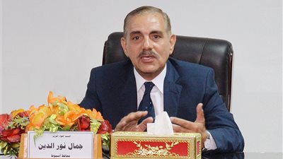 محافظ أسيوط: إنشاء وإحلال وتجديد عدد من المشروعات الخدمية بالغنايم بتكلفة 32 مليون جنيهًا