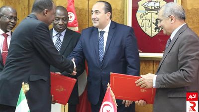 توقيع اتفاقية تعاون ثنائي بالأحرف الأولى في الطيران المدني بين تونس ونيجيريا