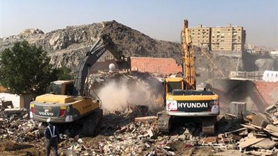 إزالة 102 عقارًا في حي النكاسة العشوائي بمكة (فيديو)