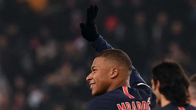 أهداف مباراة - باريس سان جيرمان 9 × 0 جانجون