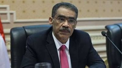 مذكرة لإحالة ضياء رشوان لجدول 'غير المشتغلين' ومنعه من الترشح نقيبًا للصحفيين