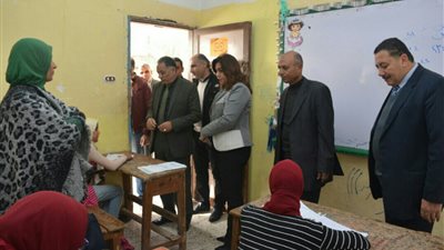 ضبط طالب في هندسة أكتوبر يمتحن بدلًا من ابن عمه في مدرسة إعدادية بدمياط 