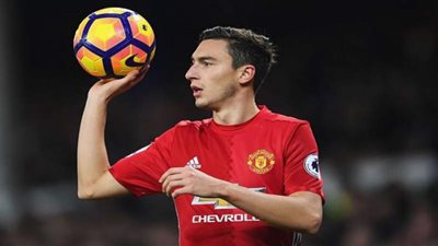 ظهير اليونايتد يدعم صفوف يوفنتوس