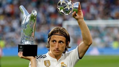 مودريتش يحسم مصيره مع ريال مدريد