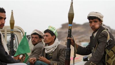 الحوثيون يسرقون تراث عاصمة اليمن القديمة.. والإيسيسكو تدين