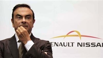 طوكيو: غصن يتعهد بالبقاء في اليابان إذا أُفرج عنه بكفالة