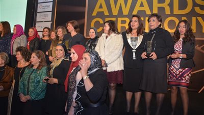 اختيار محافظ دمياط ضمن ٥٠ سيدة من الأكثر تأثيرًا في مصر (صور)