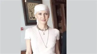 السرطان أنهك جسد أسماء الأسد .. فيديو جديد يكشف حالتها الصحية 