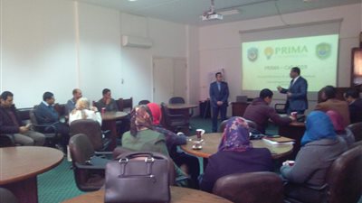 رئيس جامعة دمنهور يفتتح أولى ورش التعريف بالمشروعات البحثية (صور)