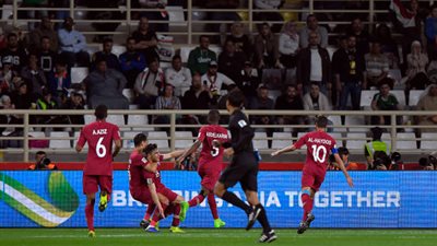 منتخب قطر يتخطى العراق ويواجه كوريا الجنوبية بربع نهائي كأس آسيا