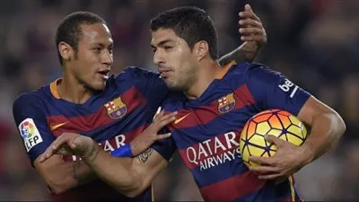 هل يعود نيمار إلى برشلونة؟ سواريز يرد