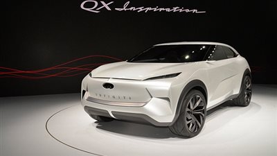 إنفينيتي تطلق نموذج 