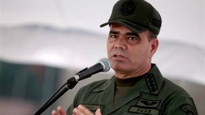 وزير دفاع فنزويلا يؤكد حدوث 