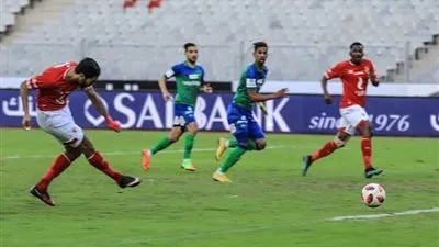 حظوظ الأهلي في التتويج بلقب الدوري الممتاز بالموسم الحالي (أرقام)