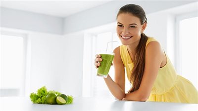 تعرفي على أفضل المشروبات الحارقة للدهون