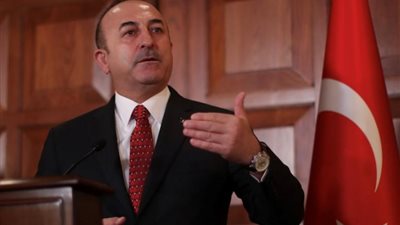 تركيا تبدأ التنقيب عن الموارد حول قبرص