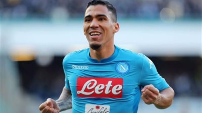 بعد قرب انتقاله لباريس.. نابولي يعثر على بديل آلان