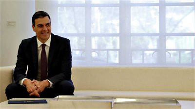 إسبانيا تعتزم الاعتراف بـ