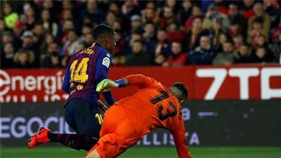 برشلونة يغضب على نجمه الجديد