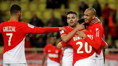 نجم موناكو يقترب من عملاق الدوري الإنجليزي